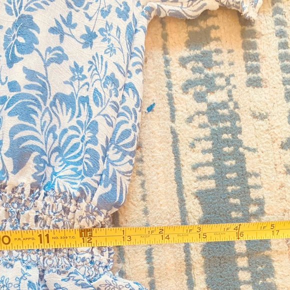 E & M - puff sleeve blouse - Picture 8 of 11